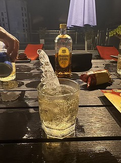 37f170537bb4c1664cdd8d7b5686635d